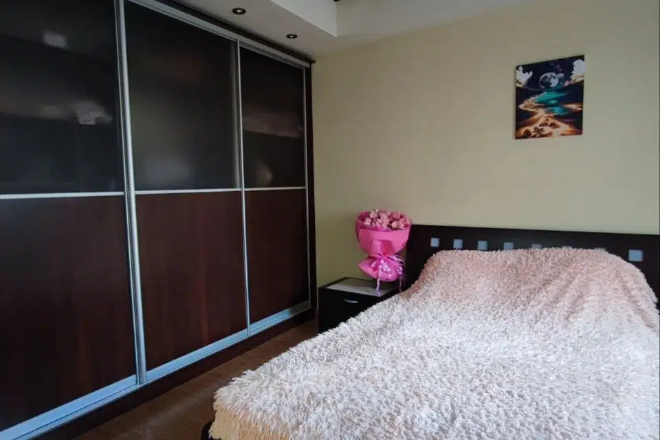Продаётся 2-комнатная квартира, 53 м²