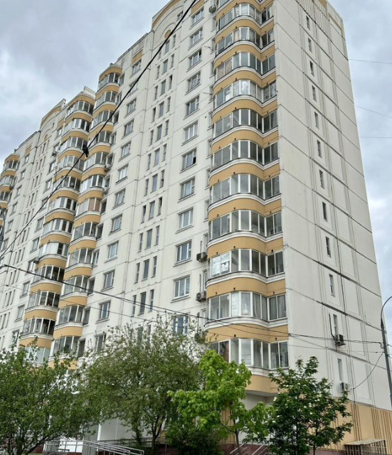 Продаётся 2-комнатная квартира, 57.5 м²
