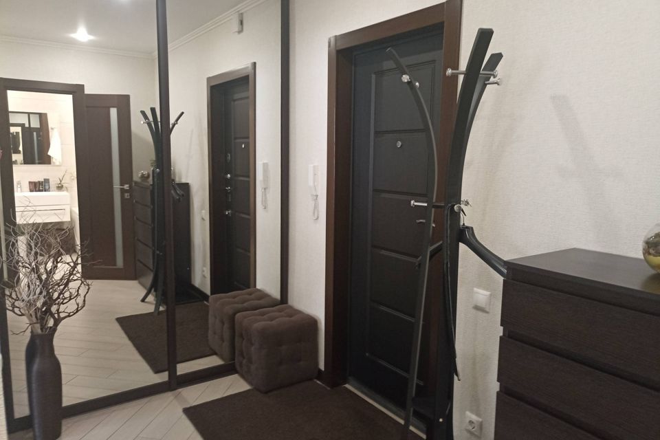 Продаётся 1-комнатная квартира, 42.5 м²