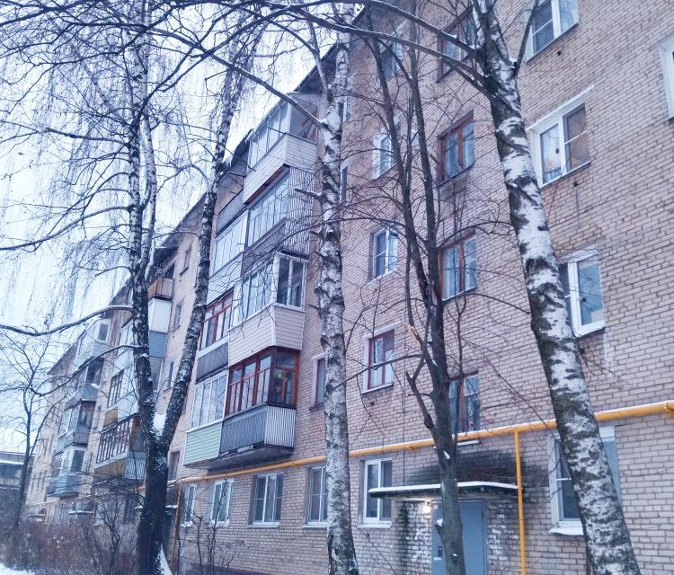 Продаётся 3-комнатная квартира, 51.4 м²