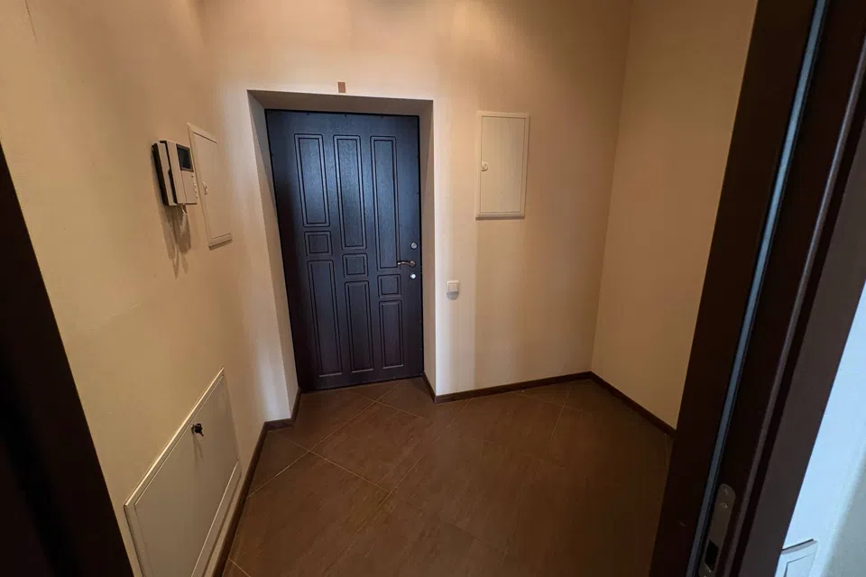 Продаётся 4-комнатная квартира, 151 м²