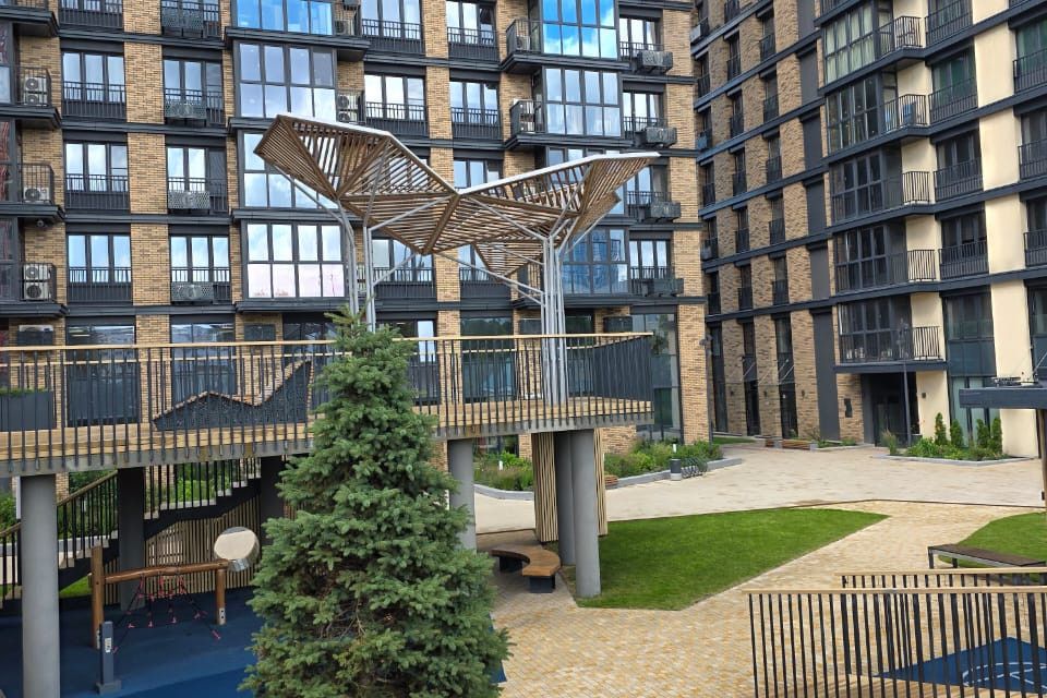 Продаётся 3-комнатная квартира, 90 м²