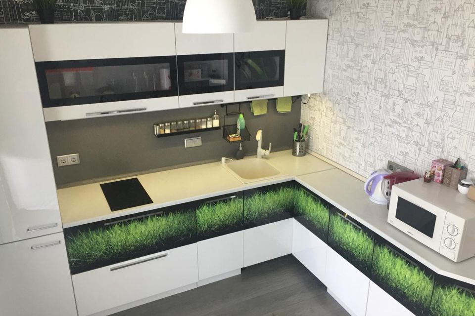 Продаётся 2-комнатная квартира, 58.3 м²