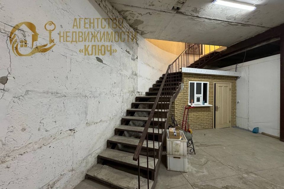 Продаётся склад, 700 м²