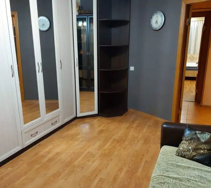 Продаётся 2-комнатная квартира, 56.5 м²