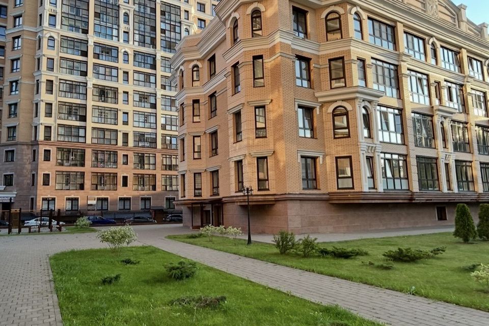 Сдаётся 2-комнатная квартира, 70 м²