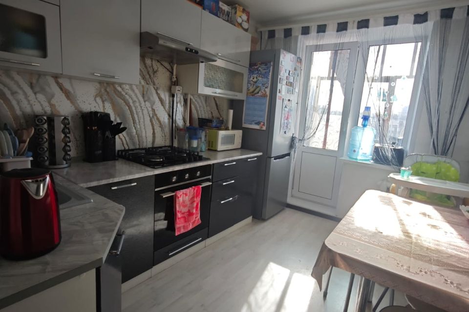 Продаётся 3-комнатная квартира, 64.3 м²