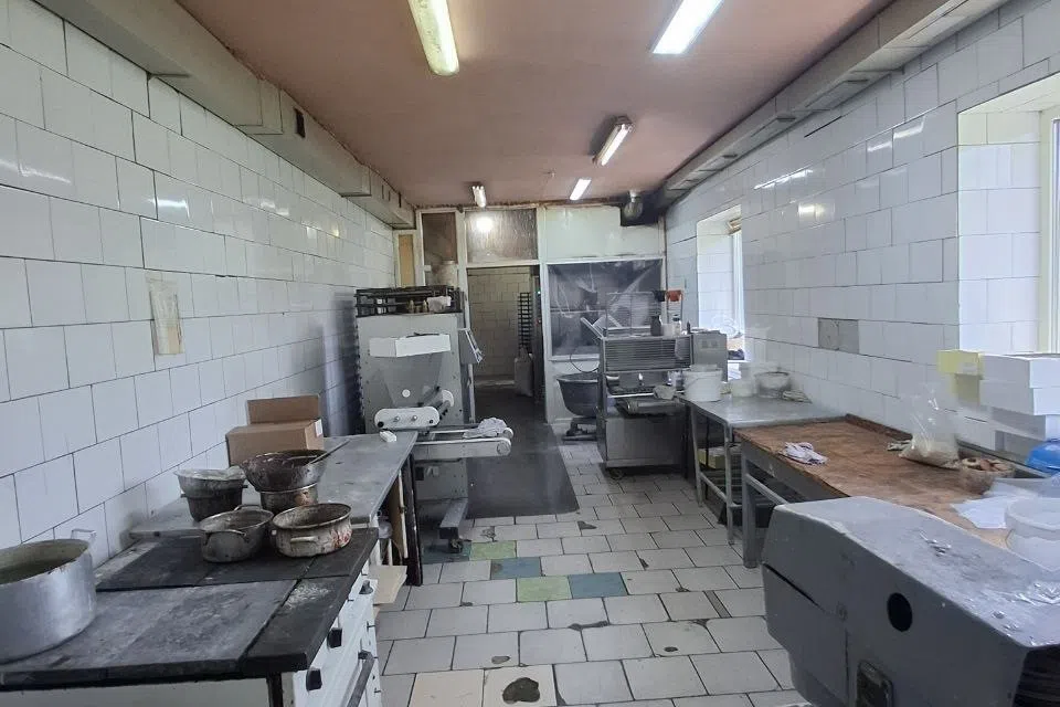 Продаётся помещение своб. назначения, 605 м²