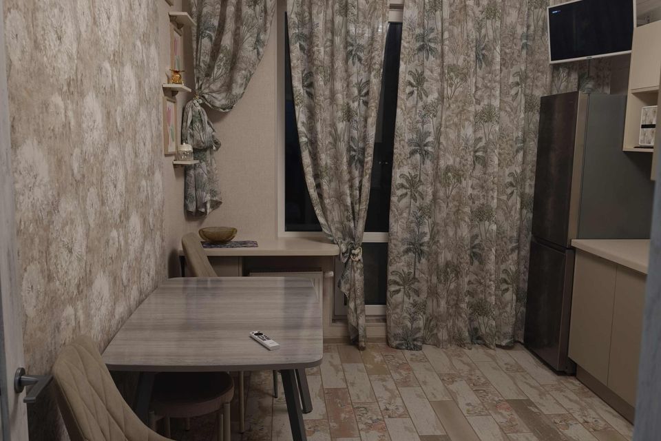 Сдаётся 2-комнатная квартира, 52 м²