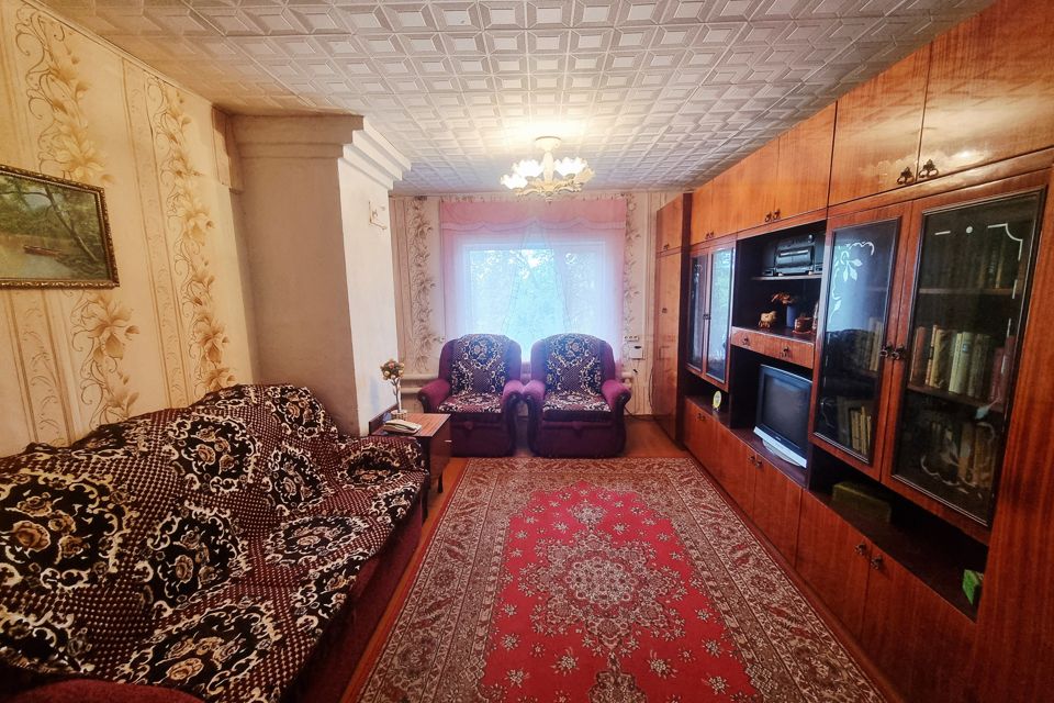 Продаётся 3-комнатная квартира, 52.9 м²