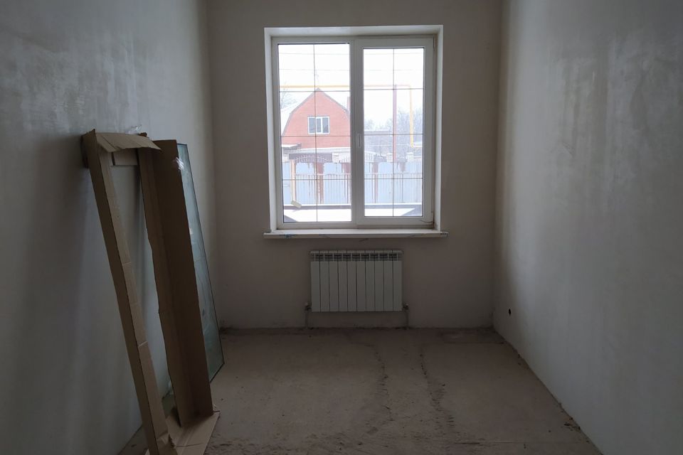 Продаётся 2-этажный дом, 227 м²