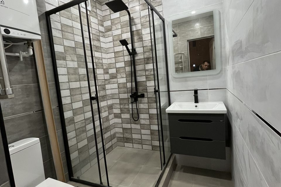 Продаётся 1-комнатная квартира, 43.6 м²