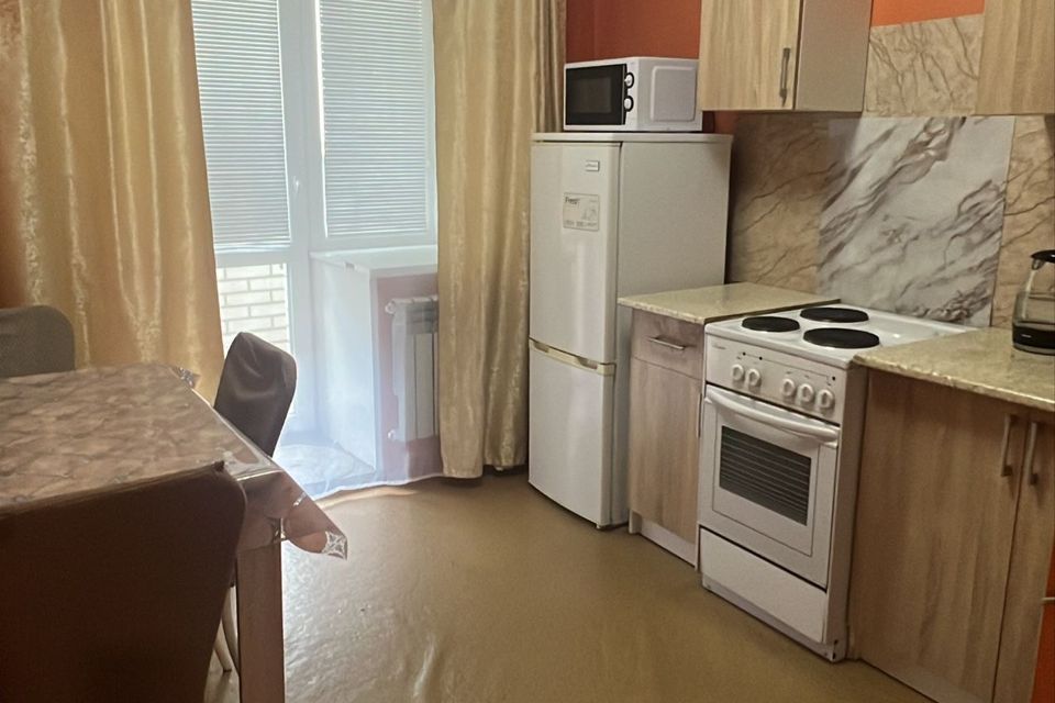 Продаётся 3-комнатная квартира, 47.7 м²