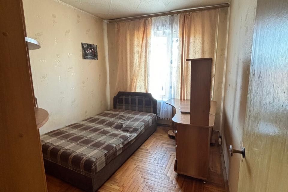 Продаётся 3-комнатная квартира, 60.5 м²