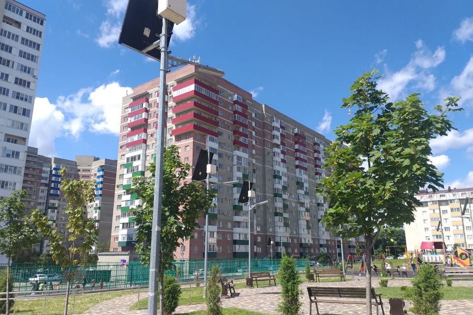 Продаётся 3-комнатная квартира, 90 м²