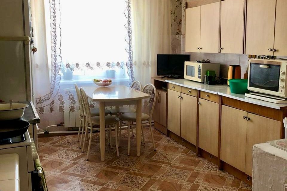 Продаётся 3-комнатная квартира, 59.1 м²