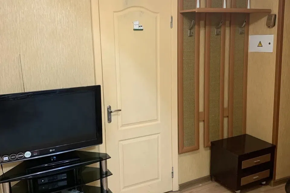 Продаётся 2-комнатная квартира, 56 м²