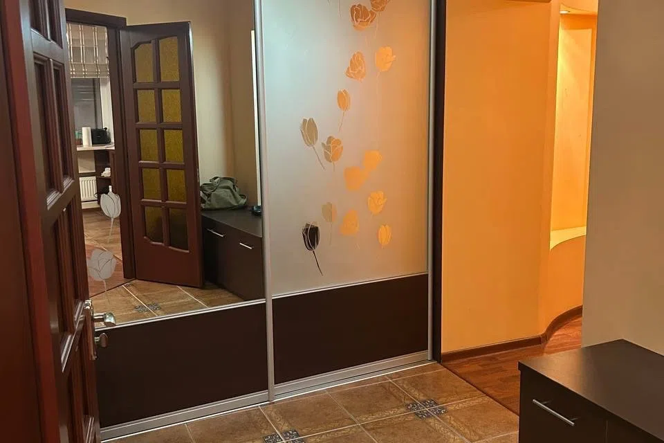 Продаётся 3-комнатная квартира, 79.9 м²