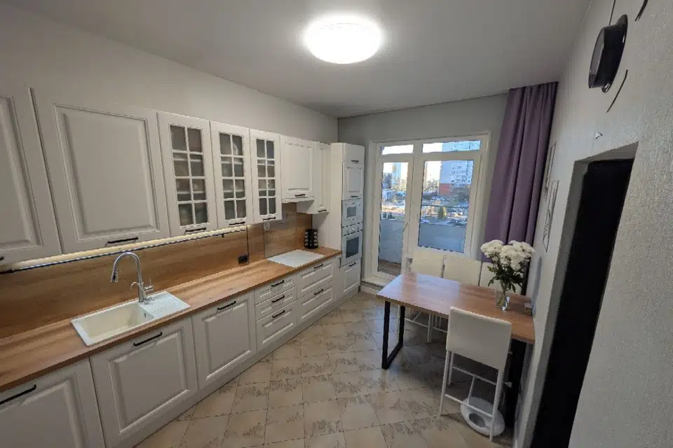 Продаётся 3-комнатная квартира, 91.5 м²