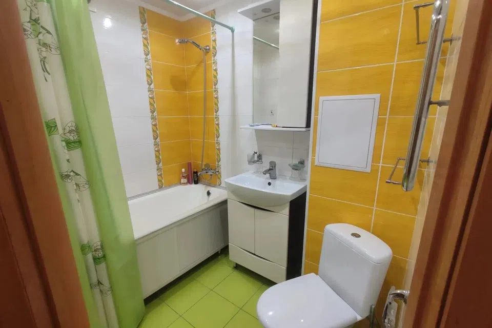 Продаётся 3-комнатная квартира, 59.6 м²