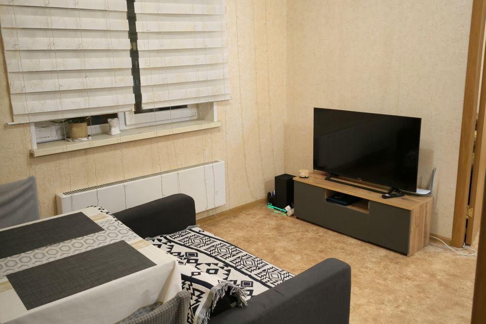 Продаётся 2-комнатная квартира, 43.2 м²