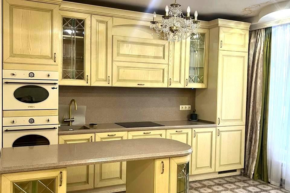 Продаётся 3-комнатная квартира, 82.1 м²