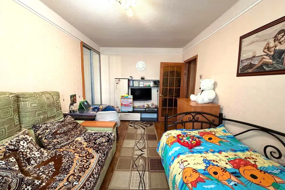 Продаётся 1-комнатная квартира, 32 м²