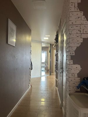 Продаётся 4-комнатная квартира, 106 м²