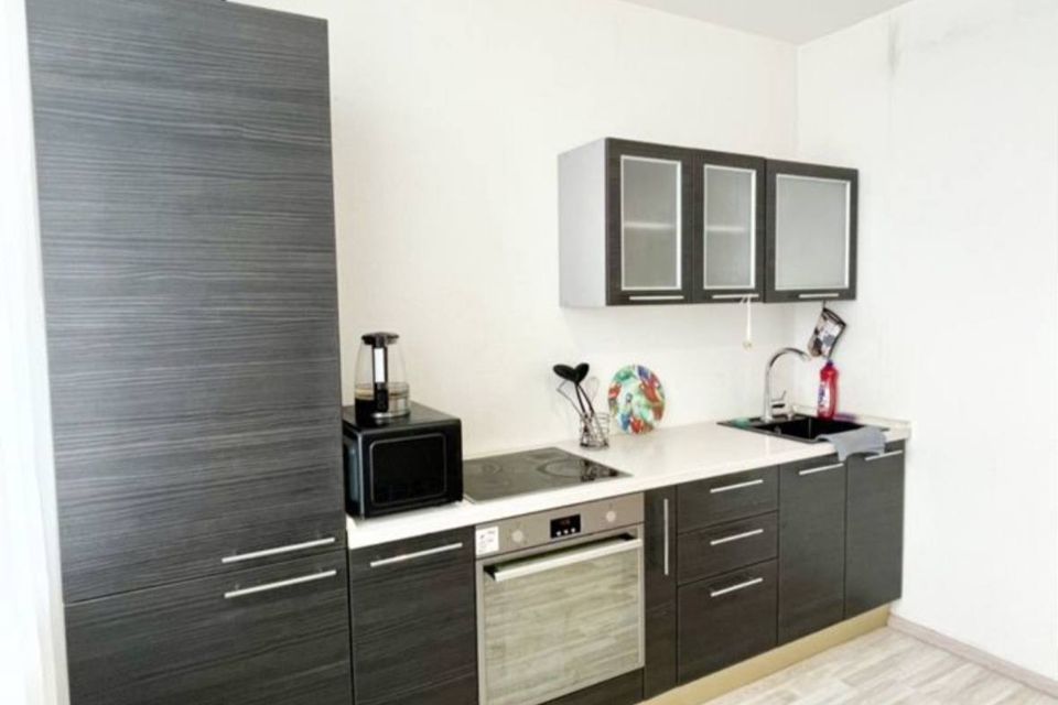 Продаётся 1-комнатная квартира, 41.2 м²