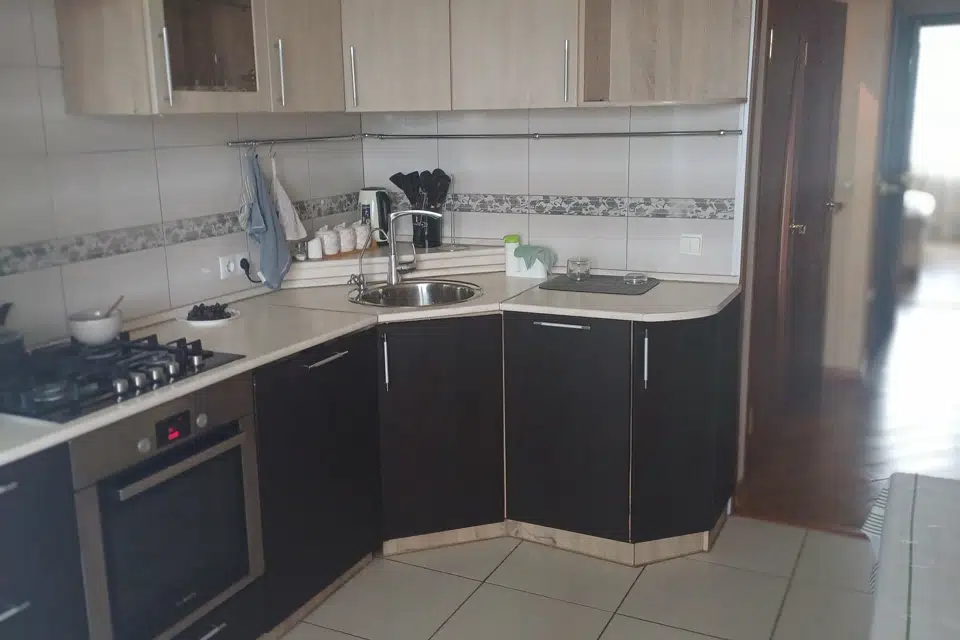 Продаётся 2-комнатная квартира, 56.9 м²