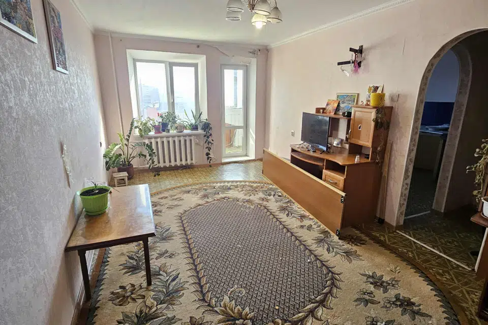 Продаётся 1-комнатная квартира, 37 м²