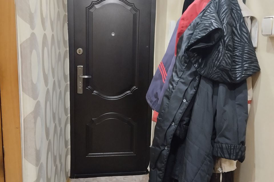 Продаётся 3-комнатная квартира, 61.5 м²