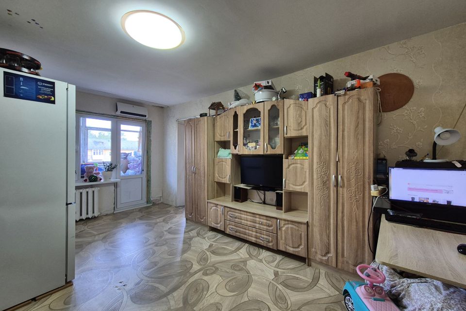 Продаётся 2-комнатная квартира, 42.8 м²