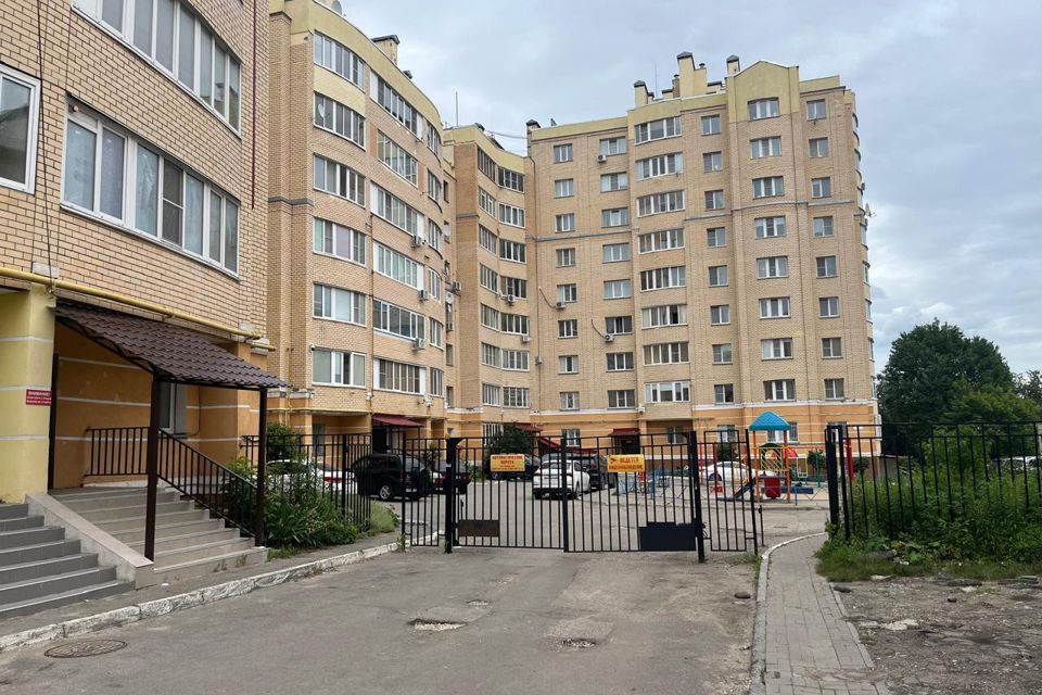 Продаётся 3-комнатная квартира, 83.3 м²
