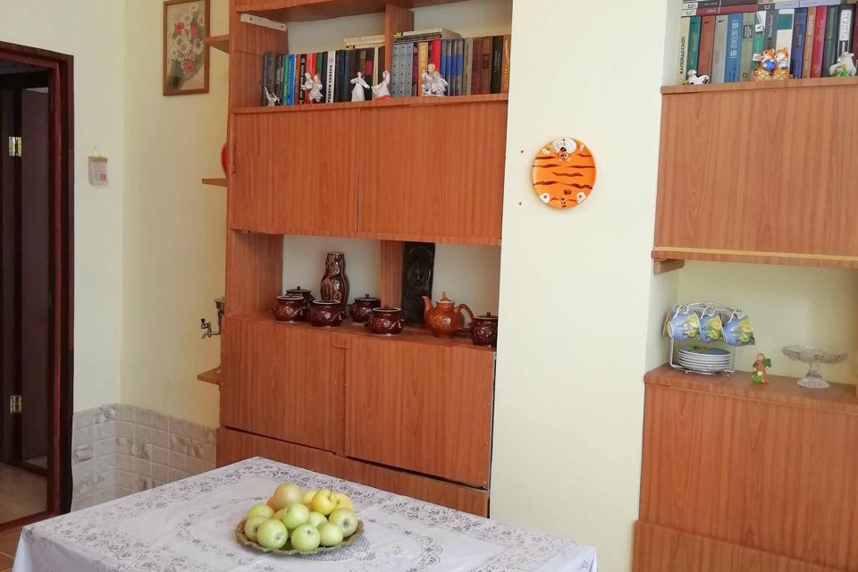 Продаётся 2-комнатная квартира, 57 м²