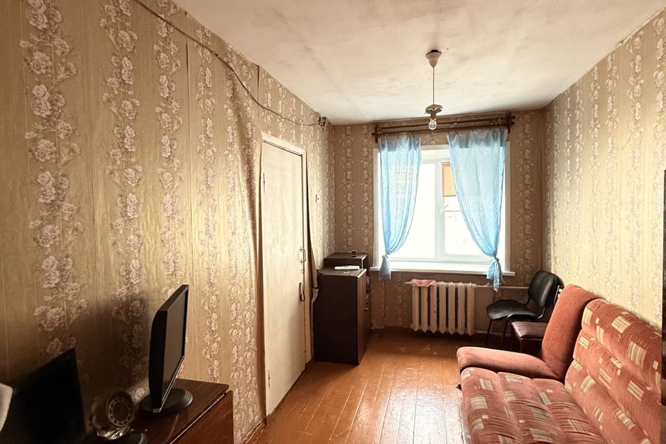 Продаётся 2-комнатная квартира, 42.2 м²