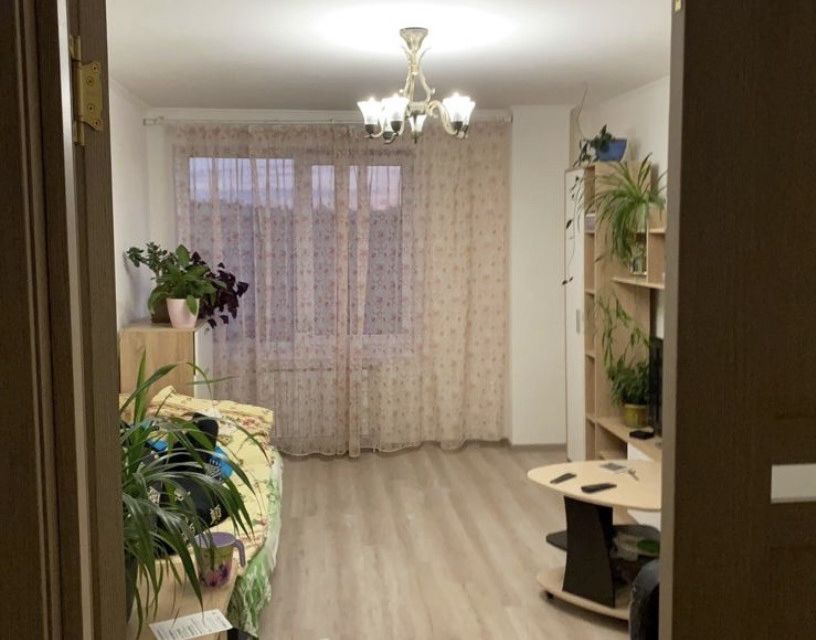 Продаётся 2-комнатная квартира, 62.2 м²