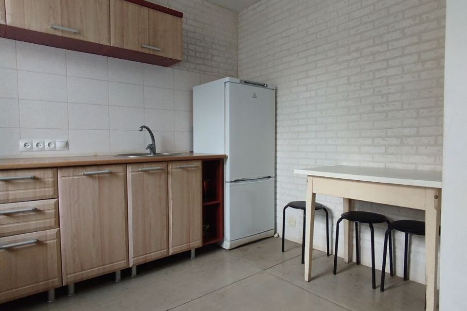 Продаётся 1-комнатная квартира, 32 м²