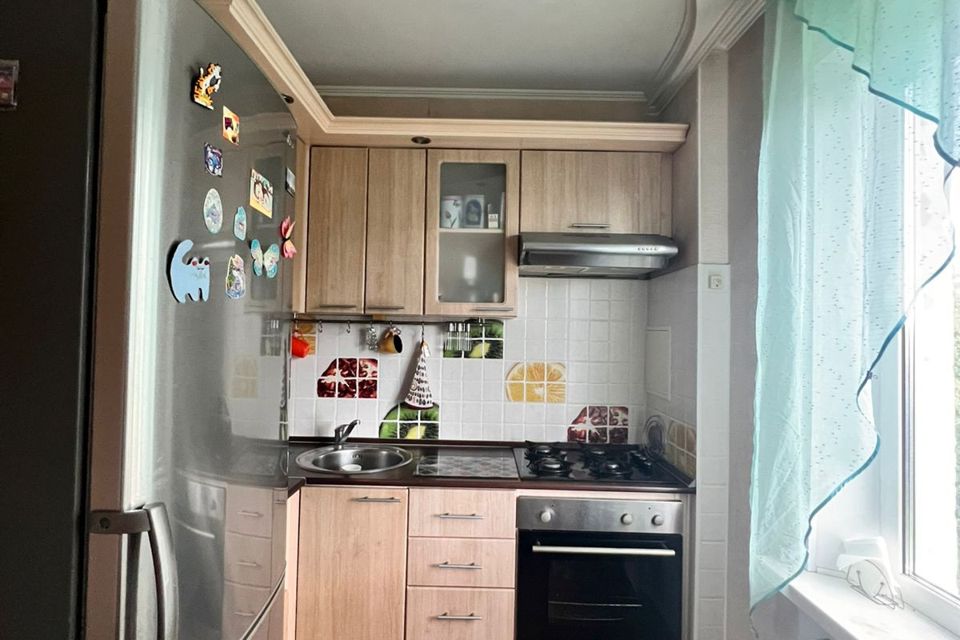 Продаётся 3-комнатная квартира, 53.8 м²