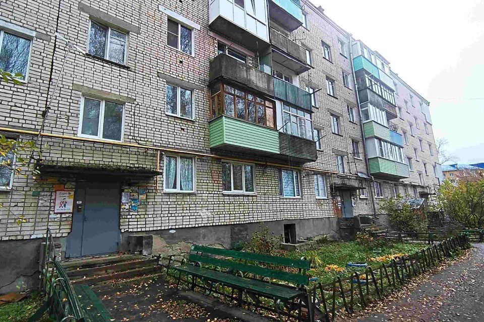 Продаётся 2-комнатная квартира, 42.8 м²