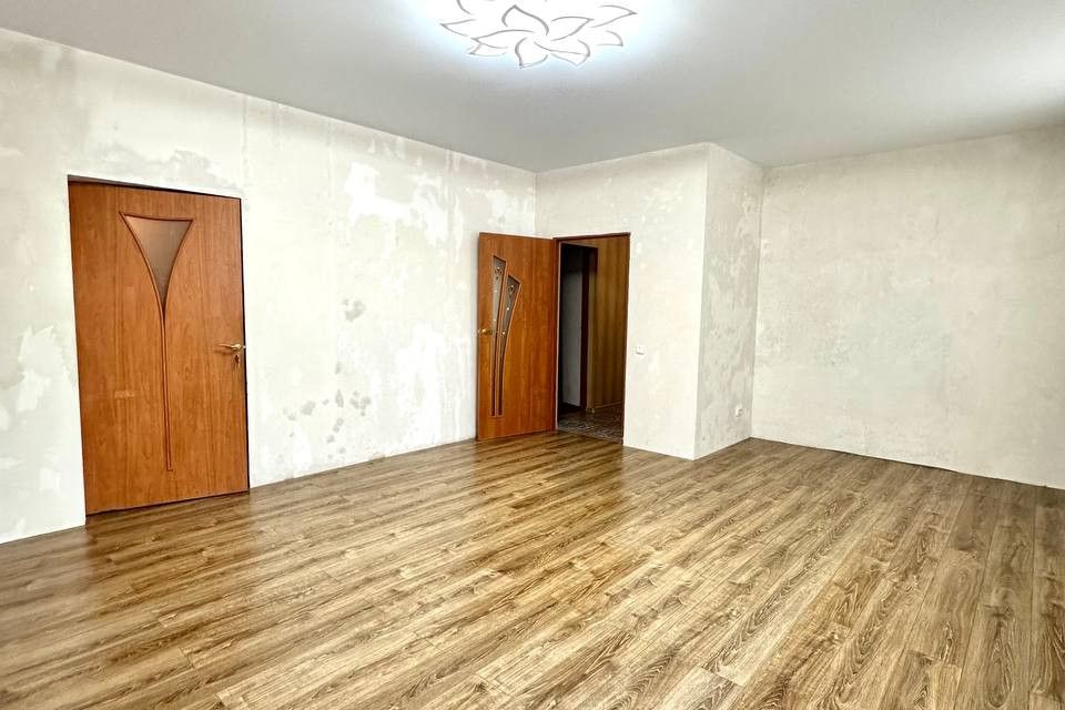 Продаётся 3-комнатная квартира, 81.8 м²