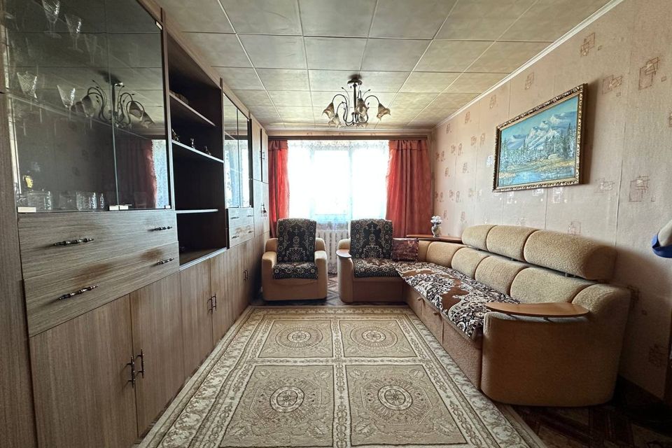Продаётся 3-комнатная квартира, 57.7 м²