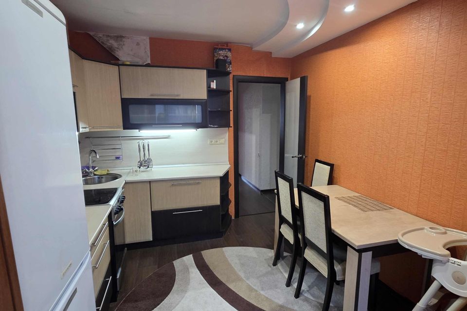 Продаётся 2-комнатная квартира, 49.6 м²