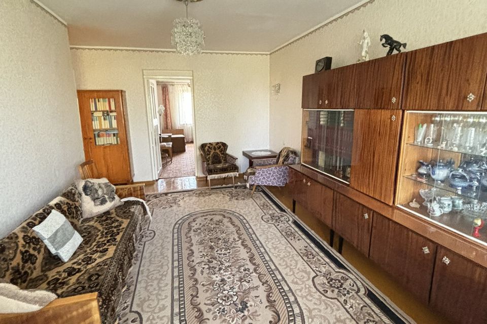 Продаётся 3-комнатная квартира, 60 м²