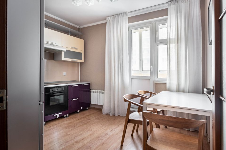 Продаётся 1-комнатная квартира, 38.1 м²