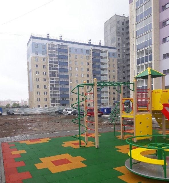 Продаётся 2-комнатная квартира, 56.5 м²