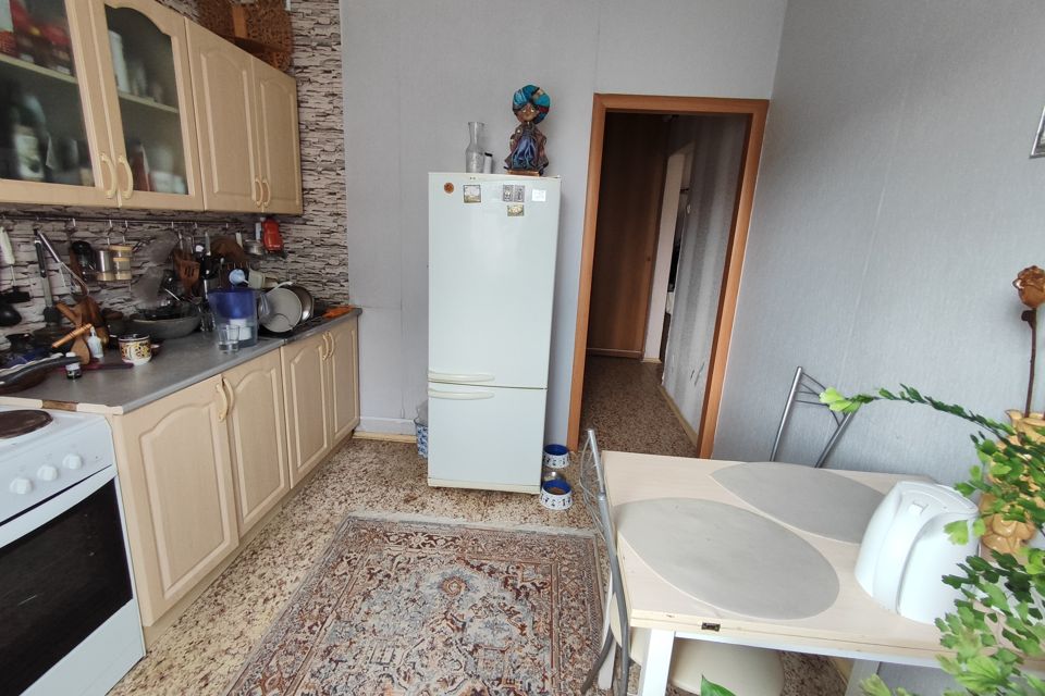 Продаётся 2-комнатная квартира, 58 м²