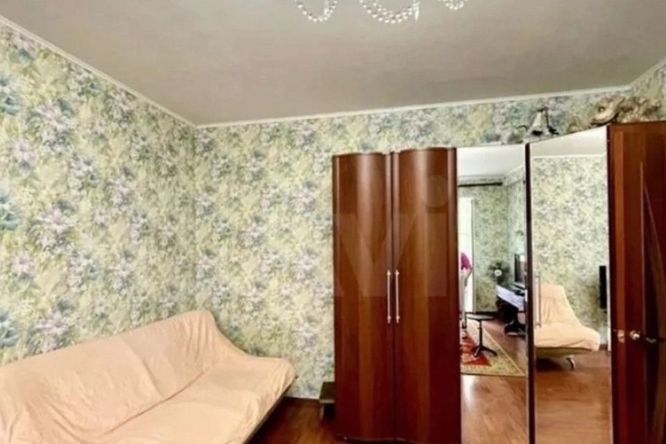Сдаётся 1-комнатная квартира, 50 м²