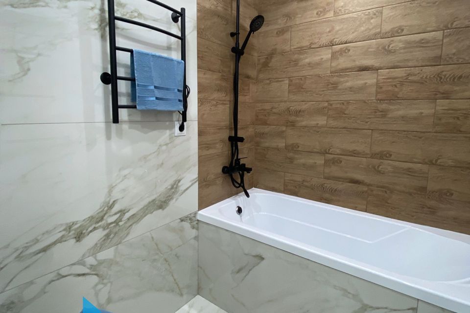 Продаётся 3-комнатная квартира, 49.5 м²