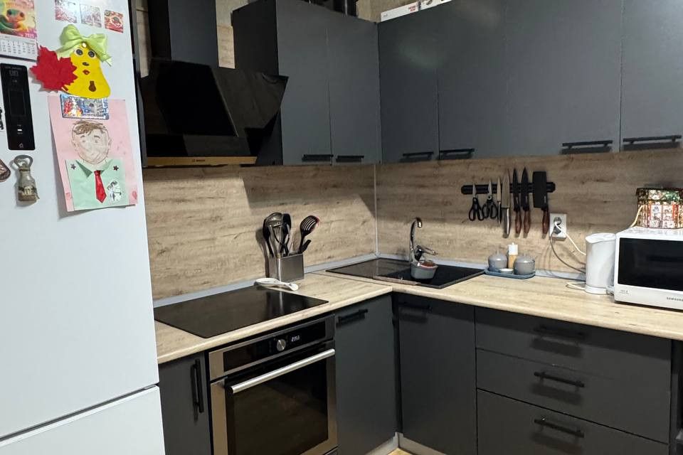 Продаётся 1-комнатная квартира, 48 м²